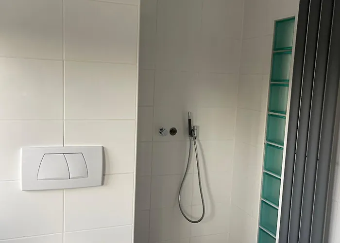 Apartman Caros *
